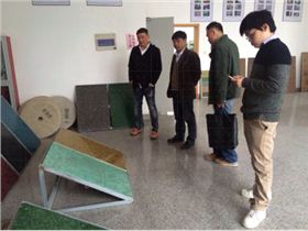 參觀水泥地面硬化地坪車(chē)間水泥地面硬化劑 參觀水泥地面硬化地坪車(chē)間水泥地面硬化劑