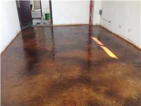 復古地面是否需要水泥地面硬化劑 復古地面是否需要水泥地面硬化劑
