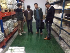 水泥地面硬化劑施工指導(dǎo) 水泥地面硬化劑施工指導(dǎo)